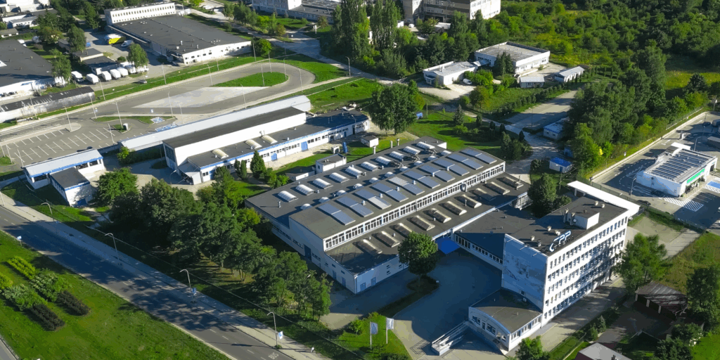 Zdjecie hal produkcyjnych